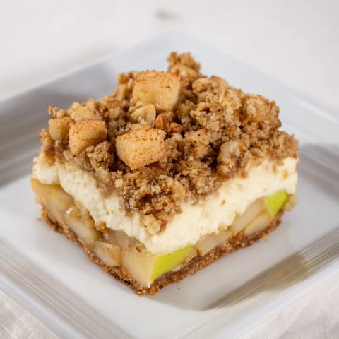 Apple Crisp Cheesecake Bars
