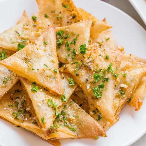 Crispy Garlic Lumpia Chips #382